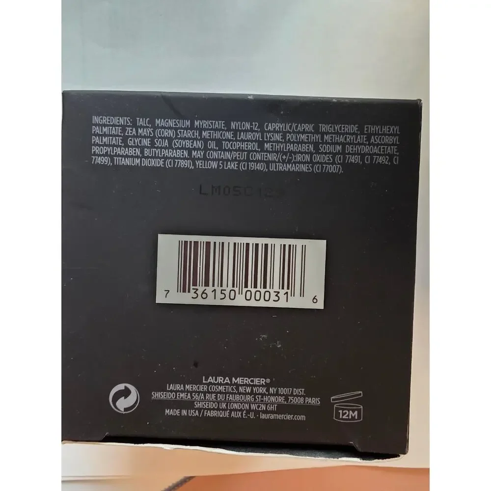 Laura Mercier Translucent Loose Setting Powder 1 OZ/ New in Box